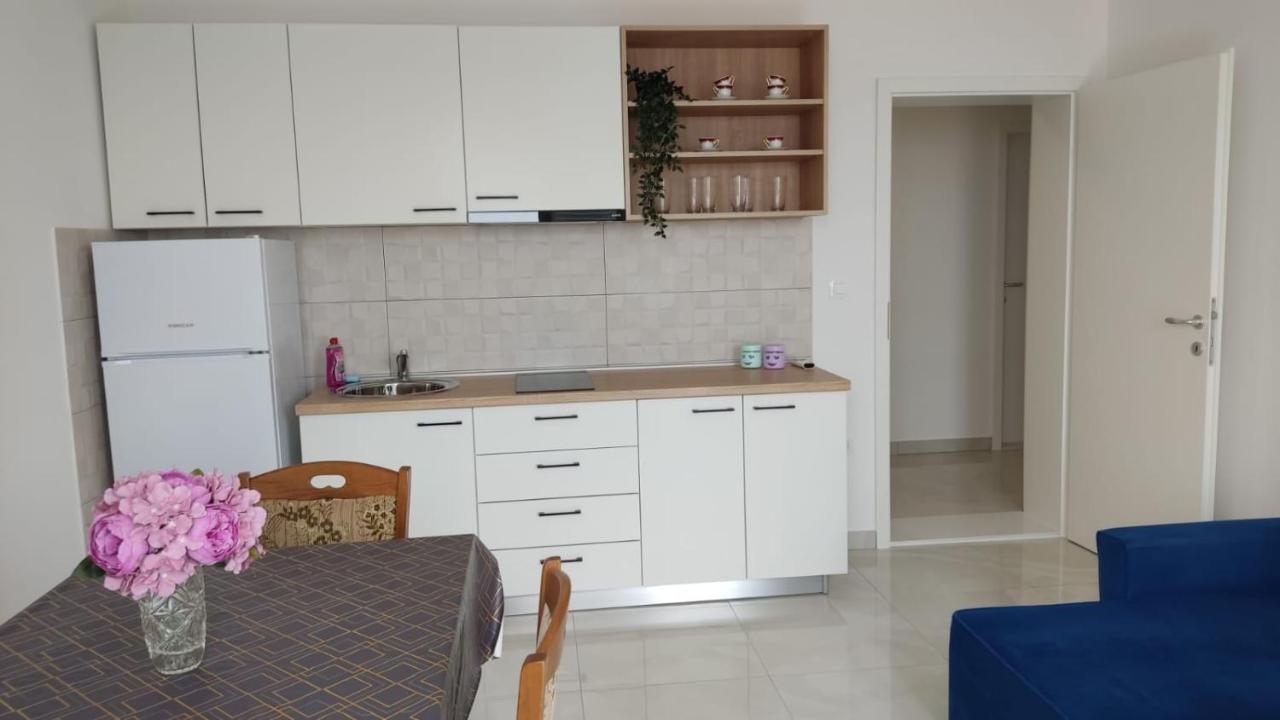 Apartamento New Ursic App 4+2 Brela Exterior foto